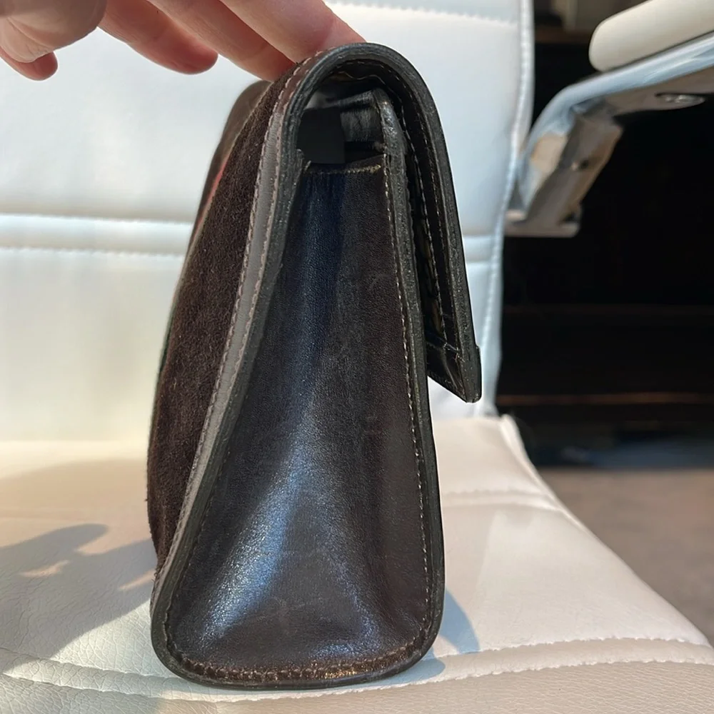 Vintage Gucci Brown Suede Clutch - Picture 2 of 8